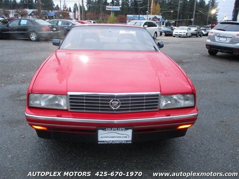 Used 1992 Cadillac Allante image 8