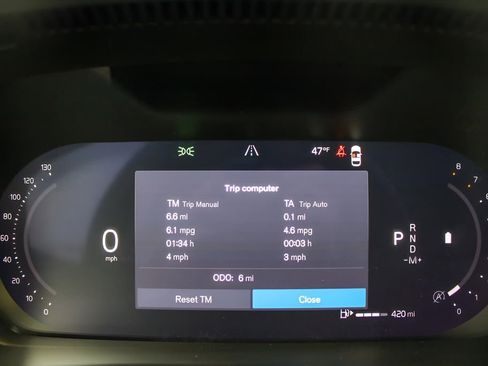 New 2026 Volvo XC40 B5 Plus w/ Protection Package Premier image 10