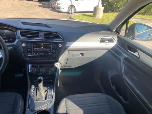 Used 2024 Volkswagen Tiguan S image 7