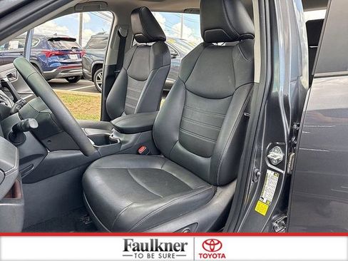 Used 2023 Toyota RAV4 Limited AWD/4WD image 10