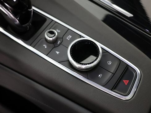 Used 2024 Cadillac Escalade Sport w/ LPO, ONYX Package image 28