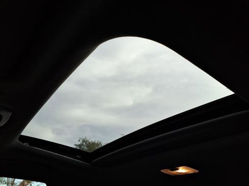 Certified 2025 Hyundai Elantra SEL image 12