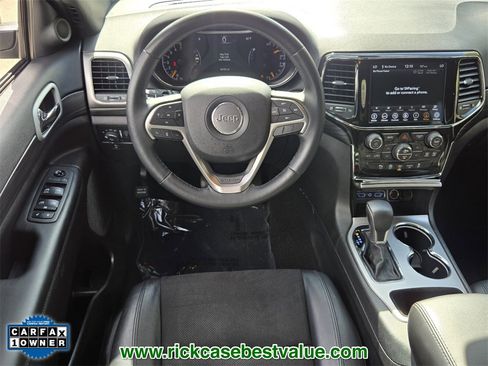 Used 2021 Jeep Grand Cherokee Laredo X image 14