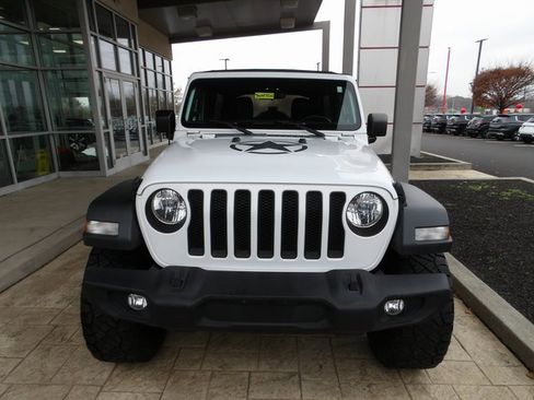 Used 2020 Jeep Wrangler Unlimited Freedom Edition image 2
