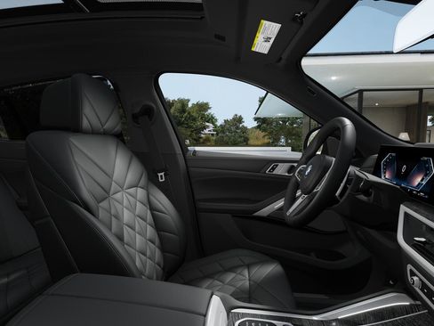 New 2026 BMW X6 xDrive40i image 9