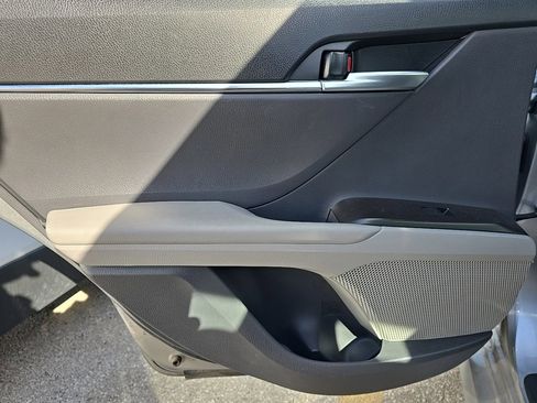 Used 2024 Toyota Camry SE w/ Blackout Package (TMS) image 14