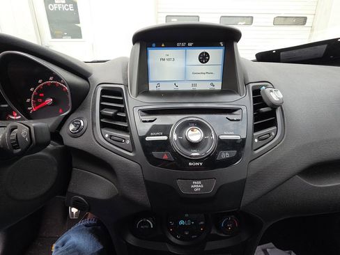 Used 2019 Ford Fiesta ST image 10