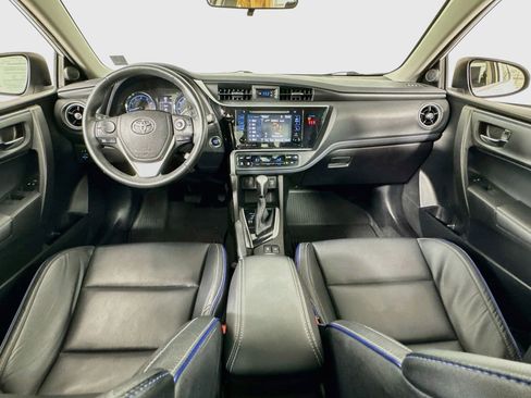 Used 2018 Toyota Corolla XSE FWD image 27