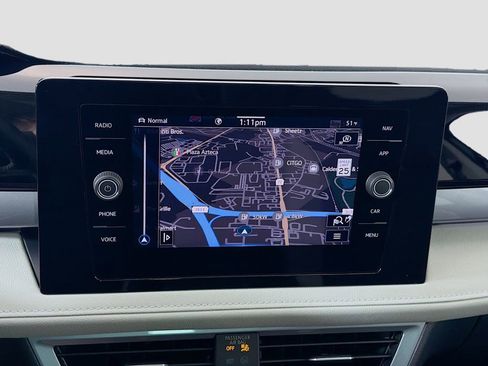 Used 2025 Volkswagen Taos SEL image 14