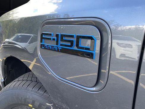 New 2025 Ford F150 Lightning Lariat image 36