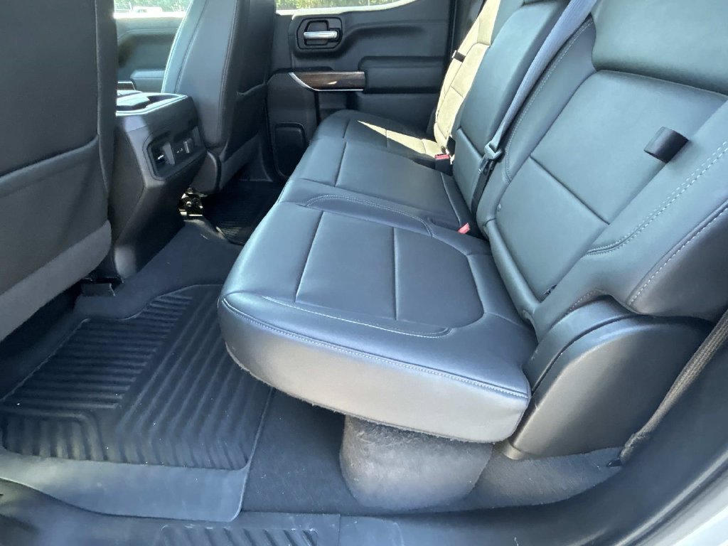 Used 2021 Chevrolet Silverado 1500 RST w/ Redline Edition AWD/4WD image 12
