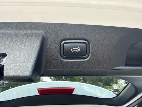 Used 2022 Kia Telluride EX AWD/4WD image 18