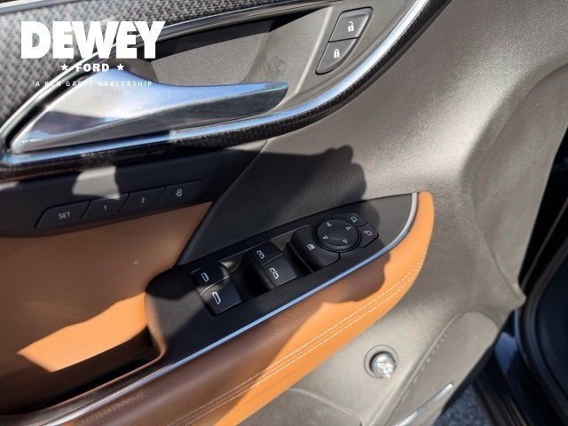 Used 2021 Buick Envision Essence AWD/4WD image 11