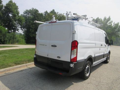Used 2018 Ford Transit 150 130 Low Roof RWD image 11