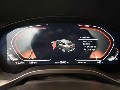 Used 2025 BMW X4 xDrive30i w/ Premium Package image 10