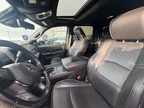 Used 2022 RAM 3500 Limited image 8