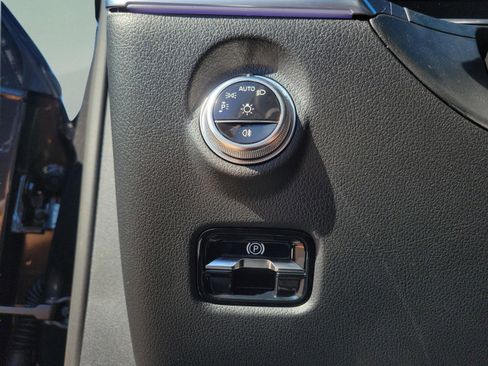 Certified 2026 Mercedes-Benz C 300 Sedan image 25