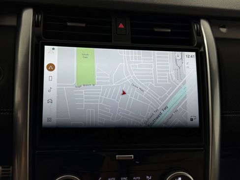 New 2026 Land Rover Discovery Dynamic SE AWD/4WD image 15