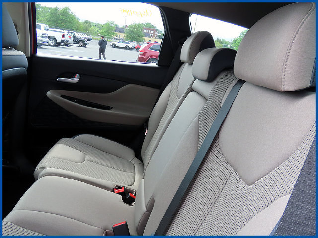 Used 2023 Hyundai Santa Fe SEL AWD/4WD image 10