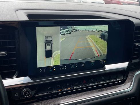 Used 2023 Chevrolet Silverado 1500 LTZ image 15