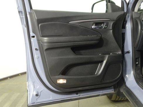 Used 2022 Honda Ridgeline RTL-E image 18