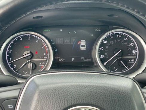 Used 2023 Toyota Camry XLE image 16