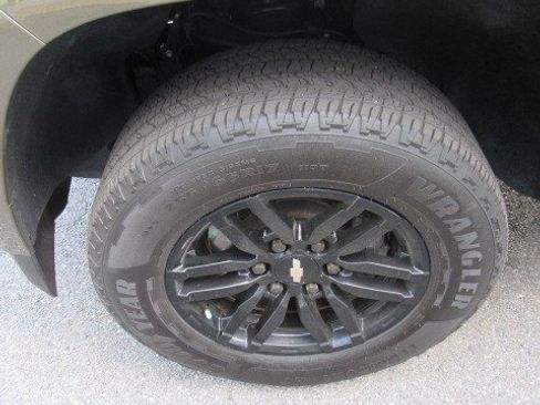 Certified 2024 Chevrolet Colorado LT w/ LT Convenience Package image 14