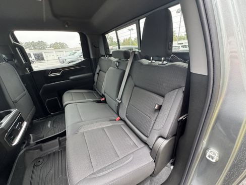 New 2026 GMC Sierra 1500 Elevation image 14