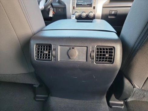 Used 2016 Toyota Tundra SR5 w/ SR5 Upgrade Package RWD image 17
