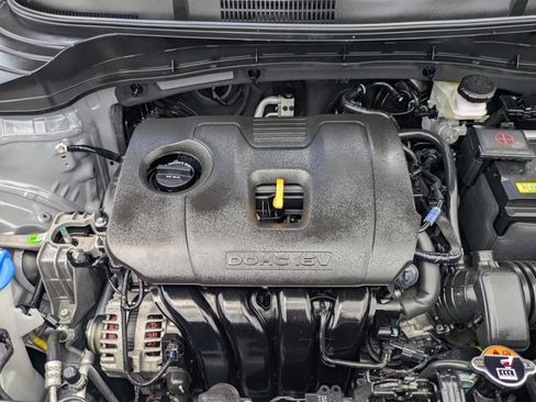 Used 2024 Kia Soul LX w/ Option Group 015 FWD image 21