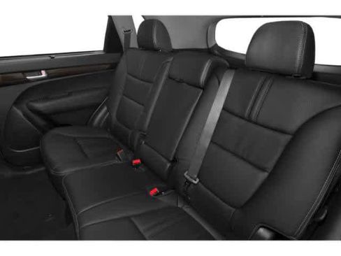 Used 2015 Kia Sorento LX image 15