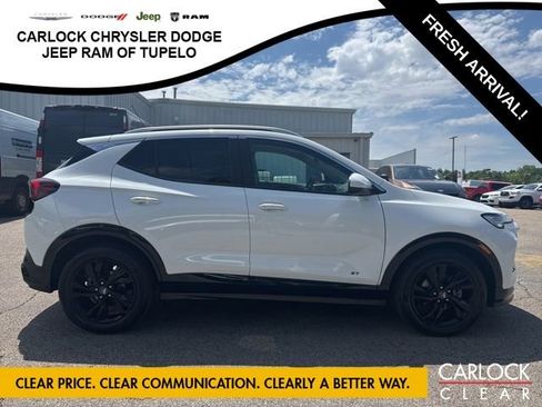 Used 2025 Buick Encore GX Sport Touring w/ Comfort Package FWD image 5