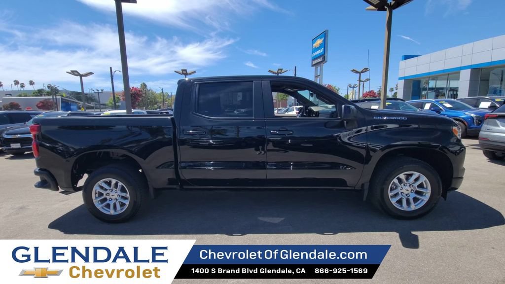 Certified 2026 Chevrolet Silverado 1500 RST RWD image 9