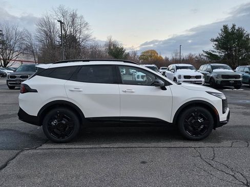 New 2026 Kia Sportage X-Line image 8