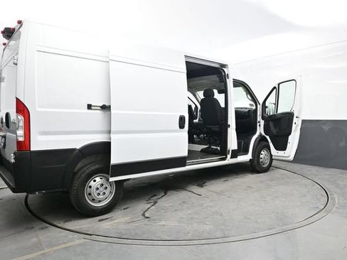 Used 2024 RAM ProMaster 2500 w/ Convenience Group FWD image 44