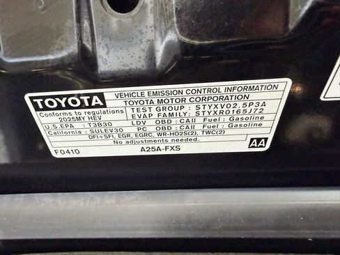 Certified 2025 Toyota Camry SE FWD image 36