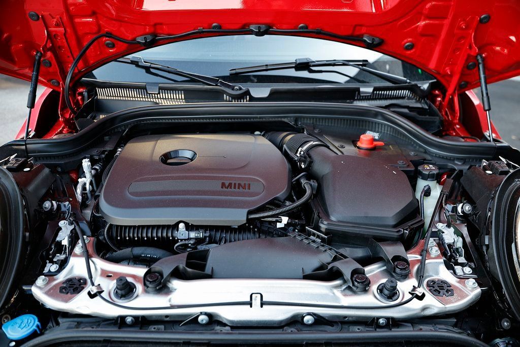 New 2026 MINI Cooper 2-Door Hardtop FWD image 28