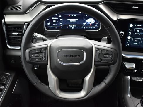 Used 2022 GMC Sierra 1500 Denali w/ Denali Reserve Package image 14