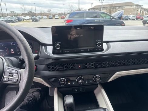 Used 2023 Honda Accord LX image 14