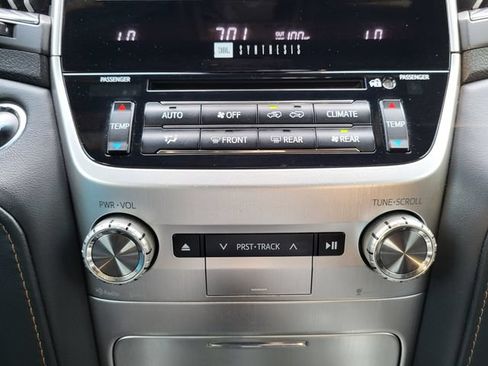 Used 2021 Toyota Land Cruiser Heritage Edition AWD/4WD image 18