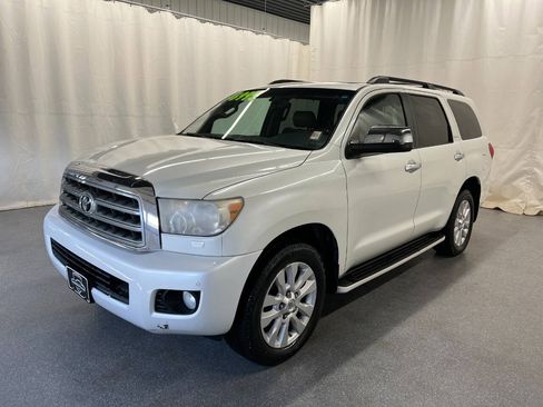 Used 2010 Toyota Sequoia Platinum AWD/4WD image 1