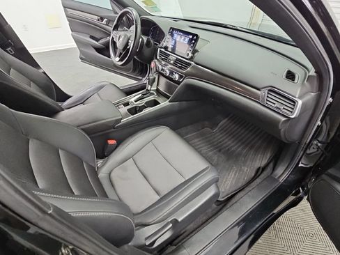 Used 2020 Honda Accord Sport image 35