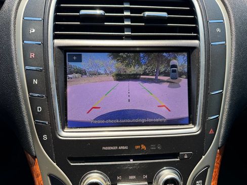 Used 2019 Lincoln Nautilus Reserve AWD/4WD image 40