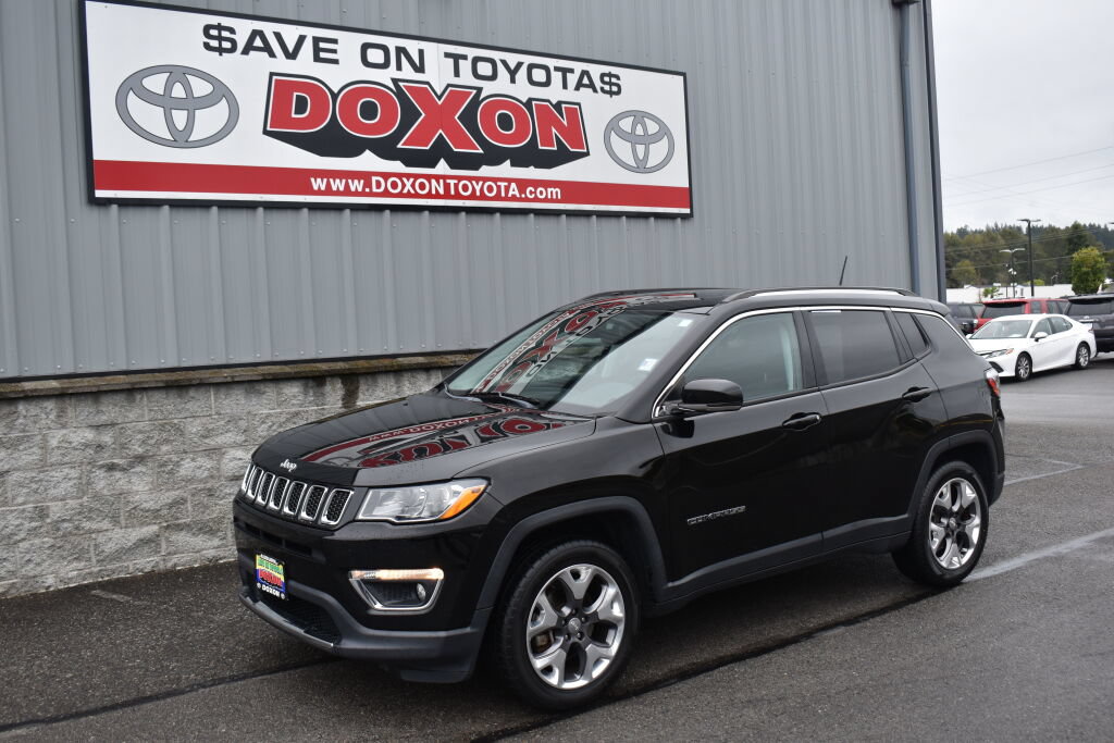 Used 2021 Jeep Compass Limited w/ Sun and Sound Group AWD/4WD image 1
