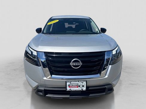 Certified 2025 Nissan Pathfinder S AWD/4WD image 10