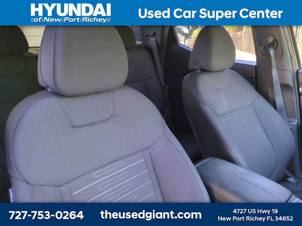 Used 2024 Hyundai Santa Cruz SEL FWD image 6