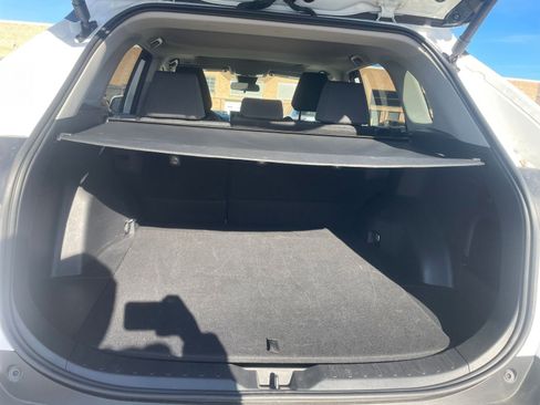 Used 2025 Toyota RAV4 XLE image 33