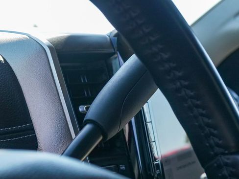 Used 2024 RAM 2500 Laramie image 18