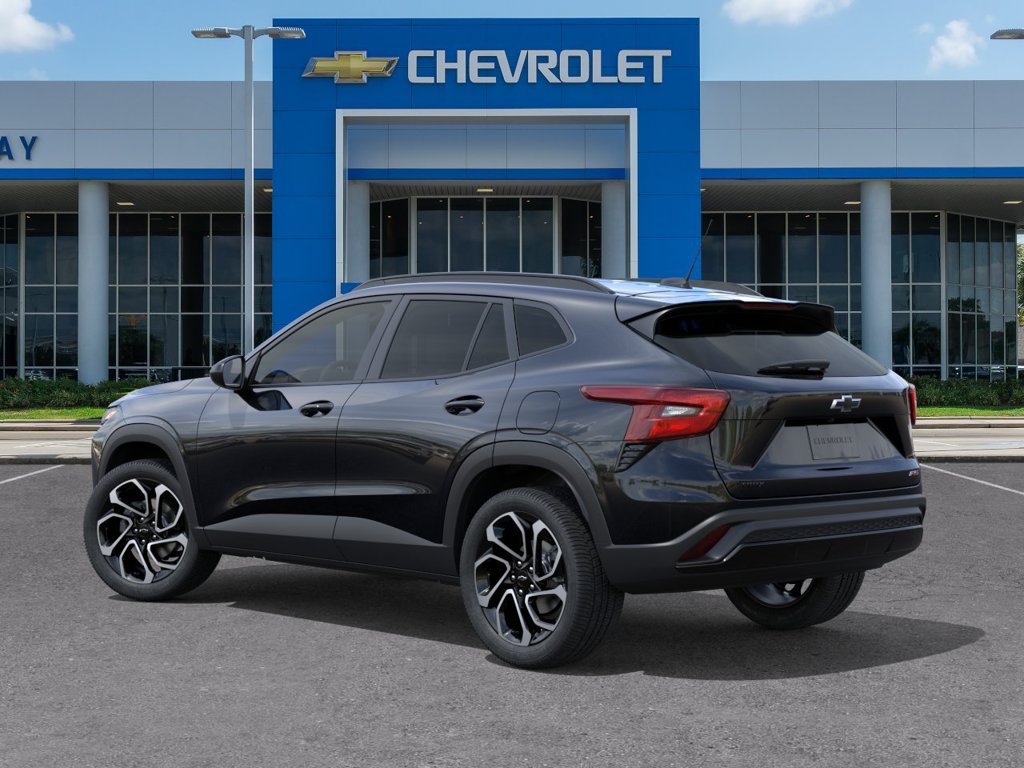 Used 2026 Chevrolet Trax RS FWD image 3
