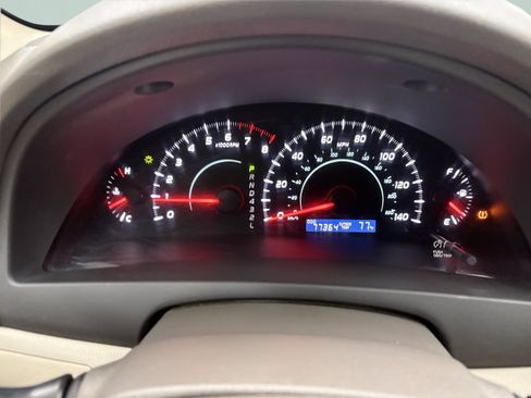 Used 2009 Toyota Camry LE FWD image 27